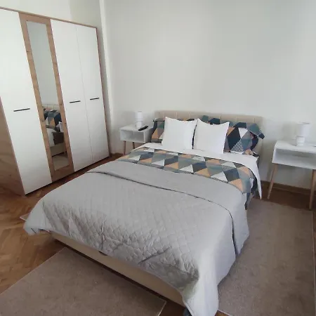 Nicolas Apartment *